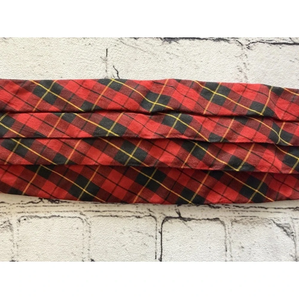 Vintage After‎ Six By Rudofker Red and Black Cummerbund Size L Adjustable to 40